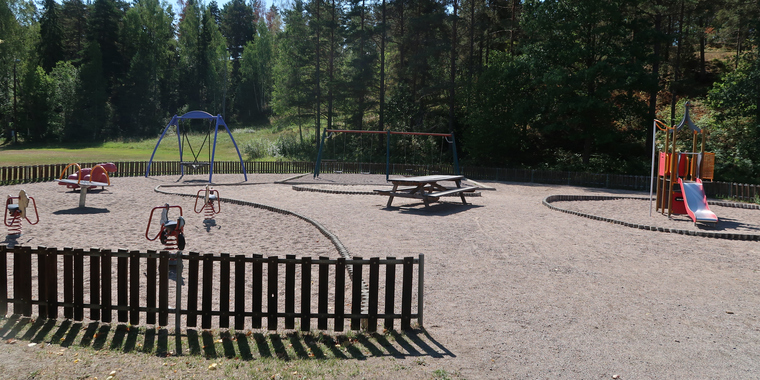 Nyponvägens lekplats.