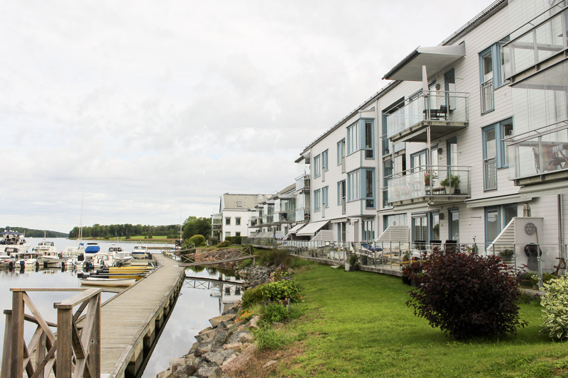 Bostadshus i Älmsta