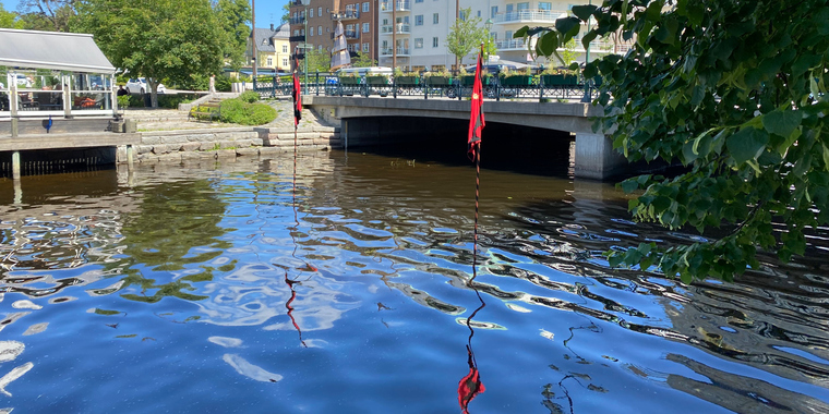 SIGNALFLAGG J K SIGNALFLAGG M S V.